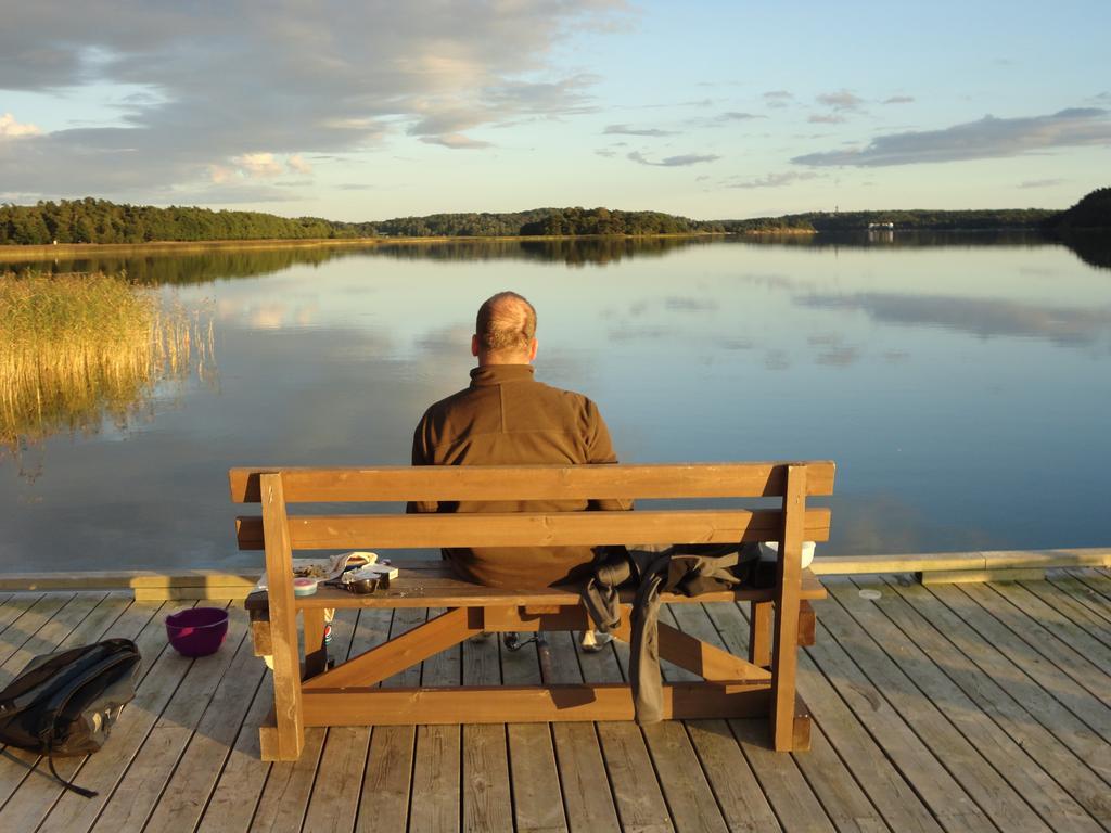 Hjortoe Stugor & Stockhus Finstrom الغرفة الصورة